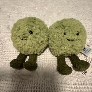 Jellycat Amuseables Mushy Peas BNWT London Exclusive